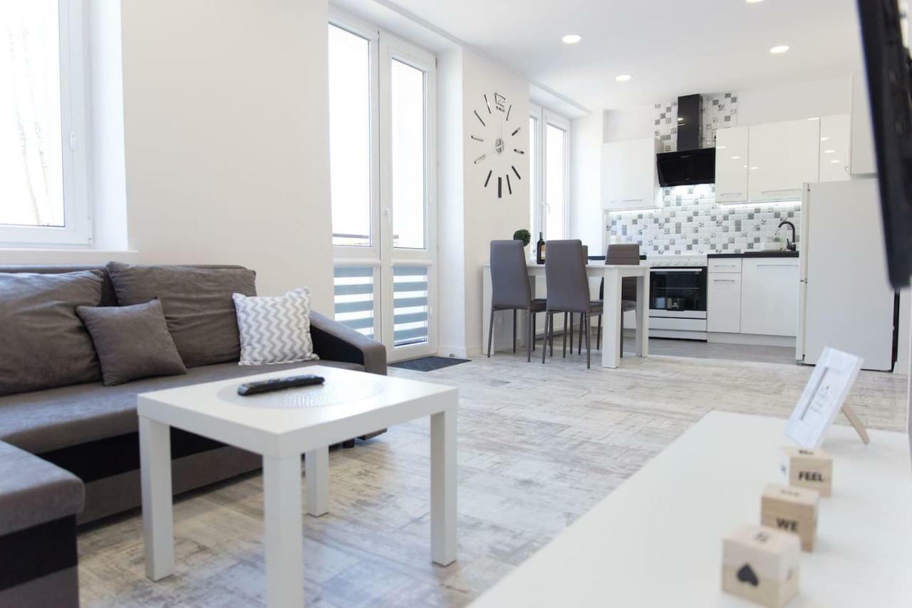Md Apartment Top Location City Center 比亚韦斯托克 外观 照片